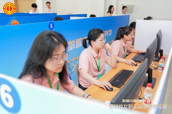 8.1-照片2_副本.jpg 8.1-照片2_副本.jpg